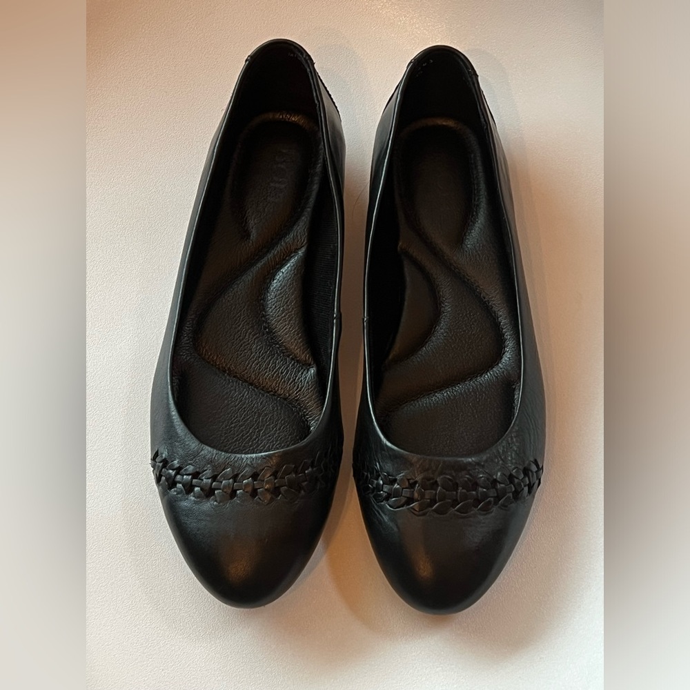Born Madeleine Black Leather Ballet Flats